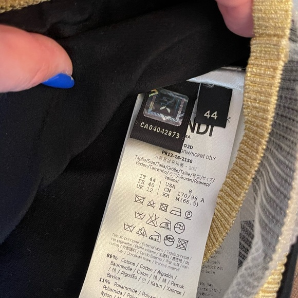 Fendi sweater - Picture 3 of 4